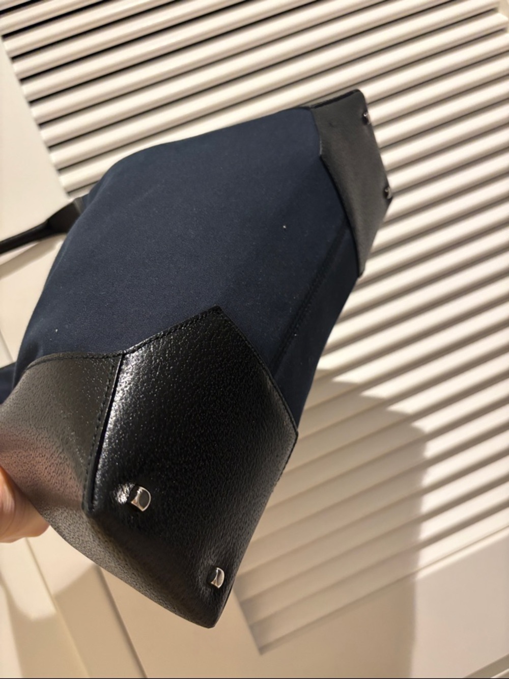 Salvatore Ferragamo Black Shoulder Bag - Picture 10 of 10